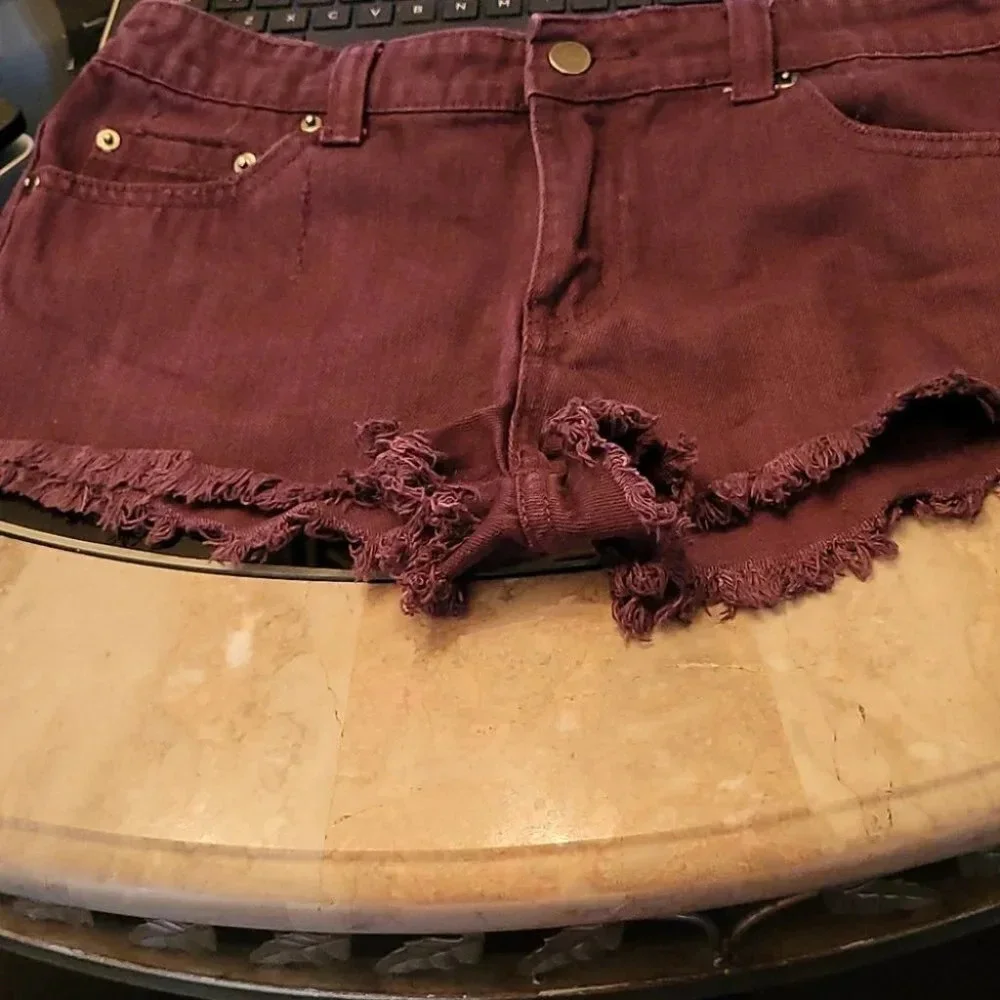Forever 21 Shorts (Burg)